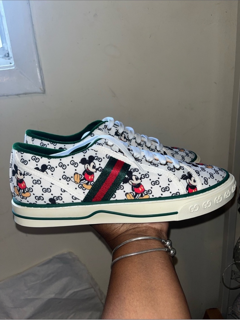 White Canvas Low-Top Sneakers with Green Trim and Character Print